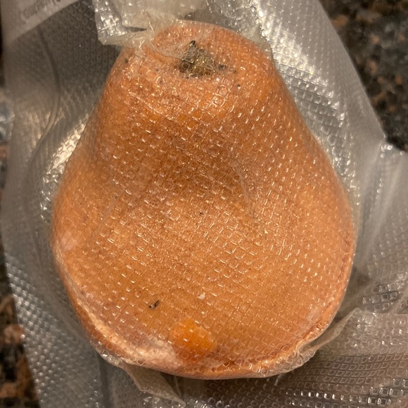 Lush Golden Pear Soap - Picture 3 of 4